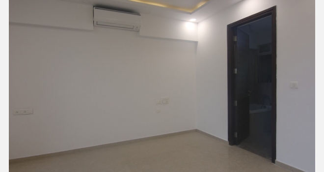 3.5 BHK premium flat for sale in Bryony Building on higher floor