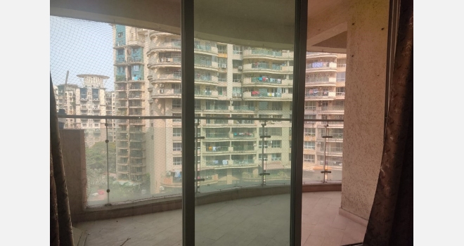 3 BHK with 2 balconies for sale in Nahar Amrit Shakti