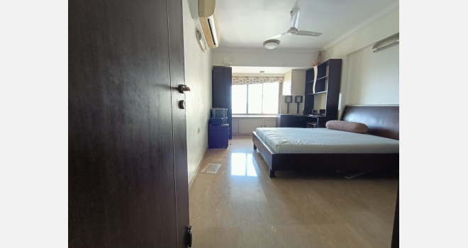 3.5 BHK with servants room for rent in Lake Homes, Lake Lucerene Building fully furnished with white goods