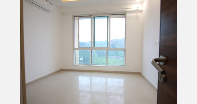 3.5 BHK premium flat for sale in Bryony Building on higher floor
