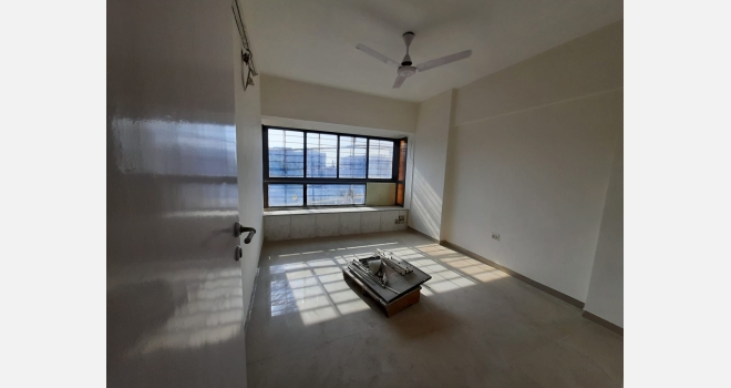 2 BHK Resale flat in Raheja Vihar Complex, Chandivali Powai